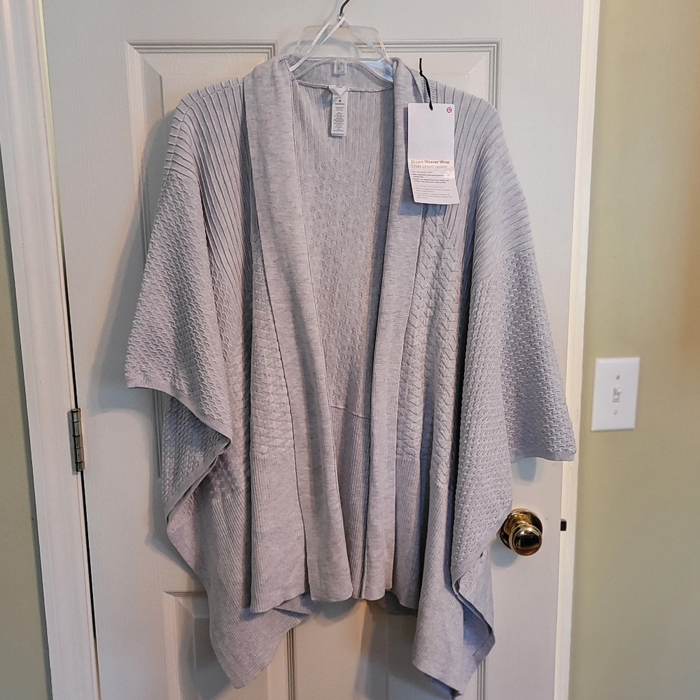 Lululemon Gray Women's Dream Weaver Wrap One Size Fits All NWT